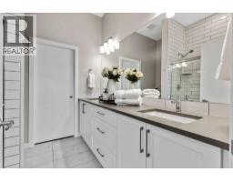 70 D'arcy Boulevard - photo 18