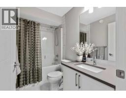 70 D'arcy Boulevard - photo 26