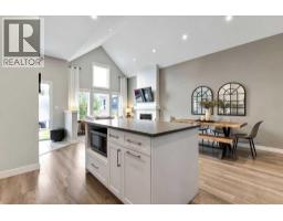 70 D'arcy Boulevard - photo 8