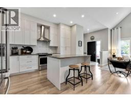 70 D'arcy Boulevard - photo 7