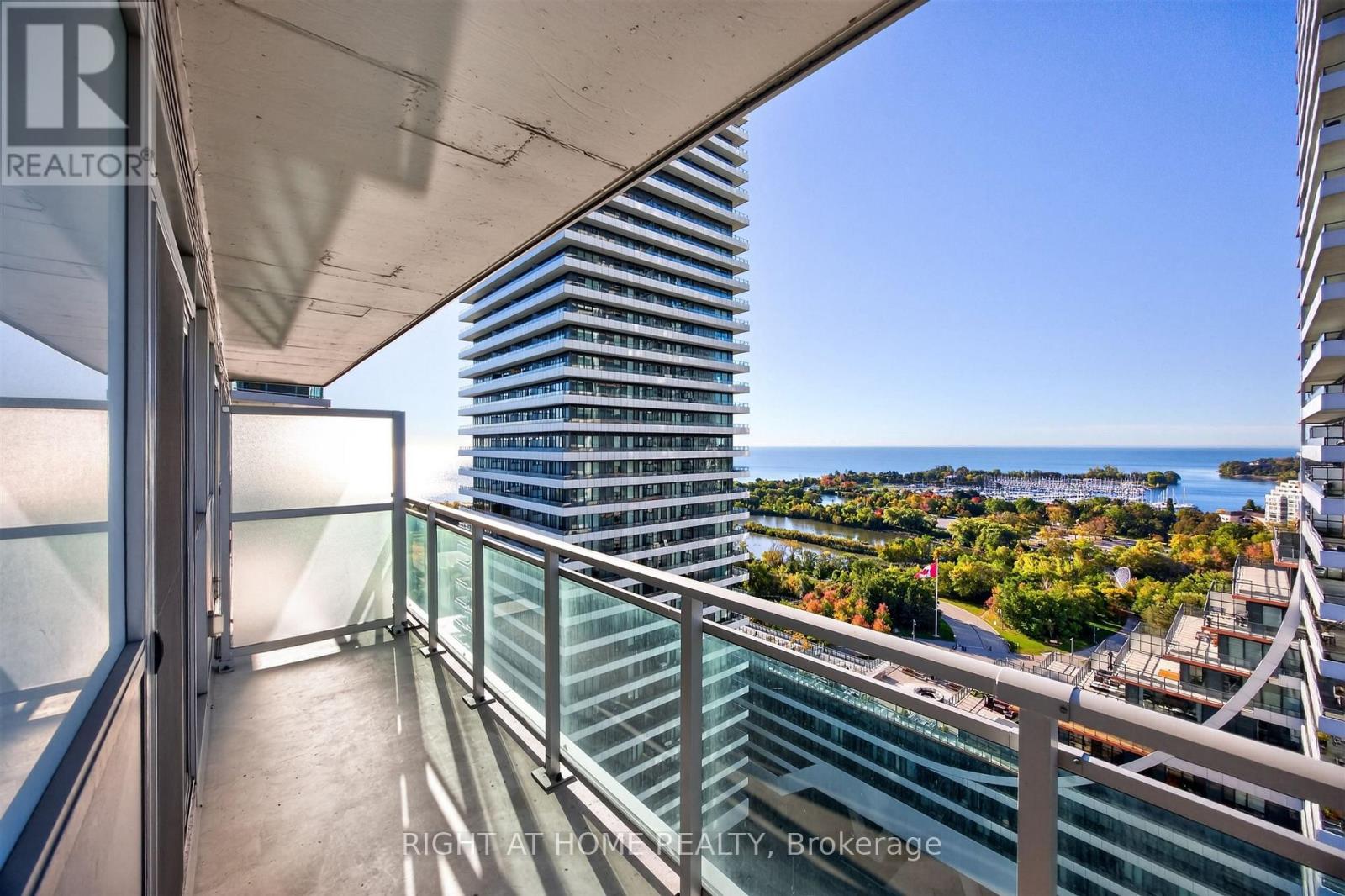 1801- 33 Shore Breeze Drive, Toronto, ON photo 14
