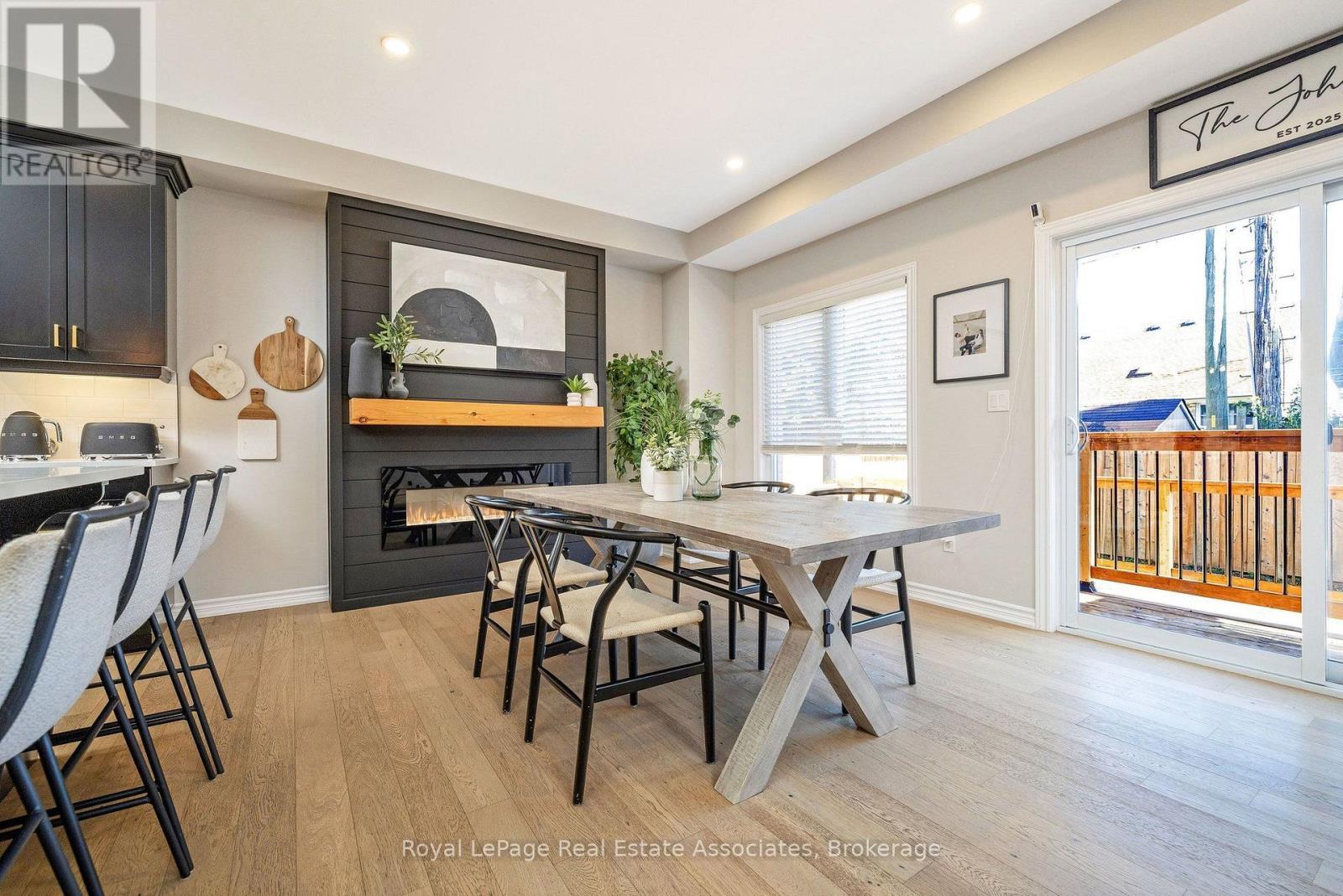 10- 19 Braida Lane, Halton Hills, ON photo 5