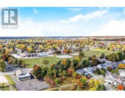 10 - 19 Braida Lane, Halton Hills, ON L7J0B7 Photo 37