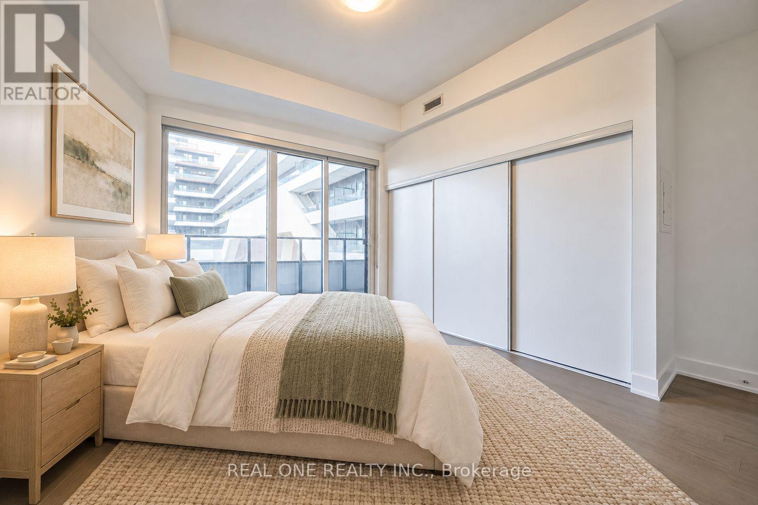 #231 30 SHORE BREEZE DRIVE - 12