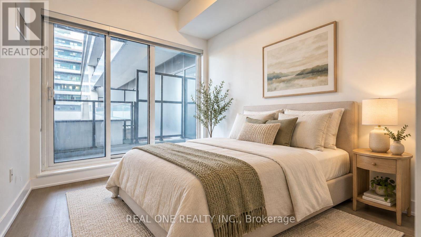 #231 30 SHORE BREEZE DRIVE - 15