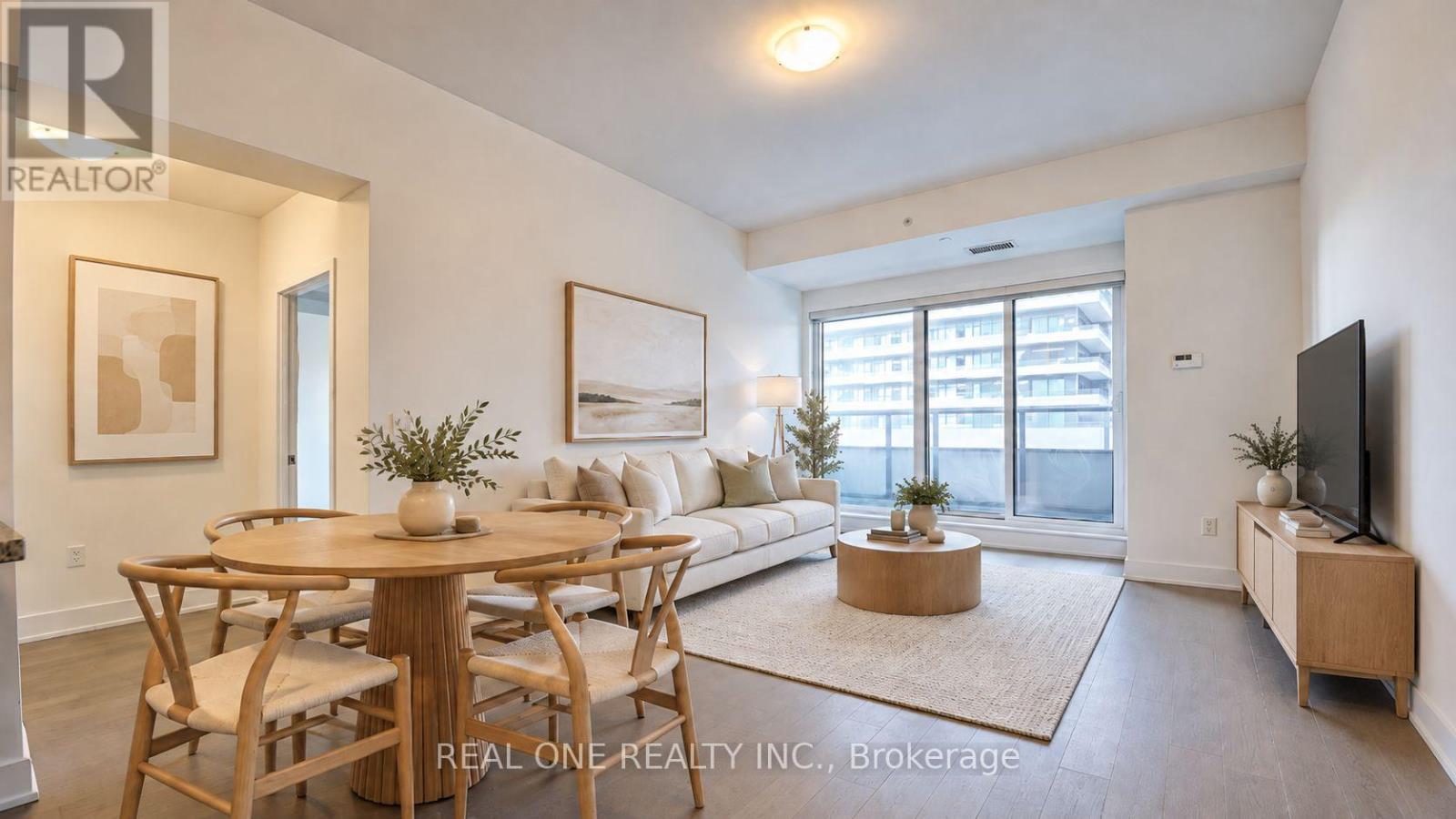 #231 30 SHORE BREEZE DRIVE - 2