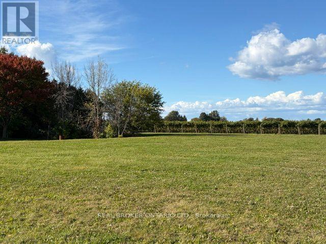 846 Line 1 Road, Niagara-on-the-Lake, ON photo 2