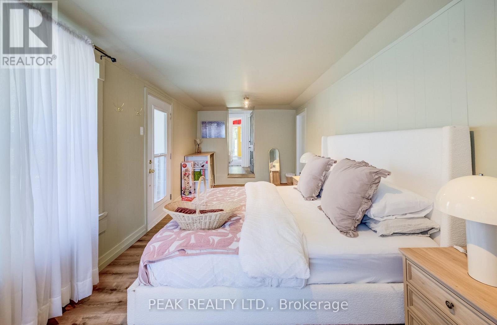 47 WASHINGTON STREET E - Image 18