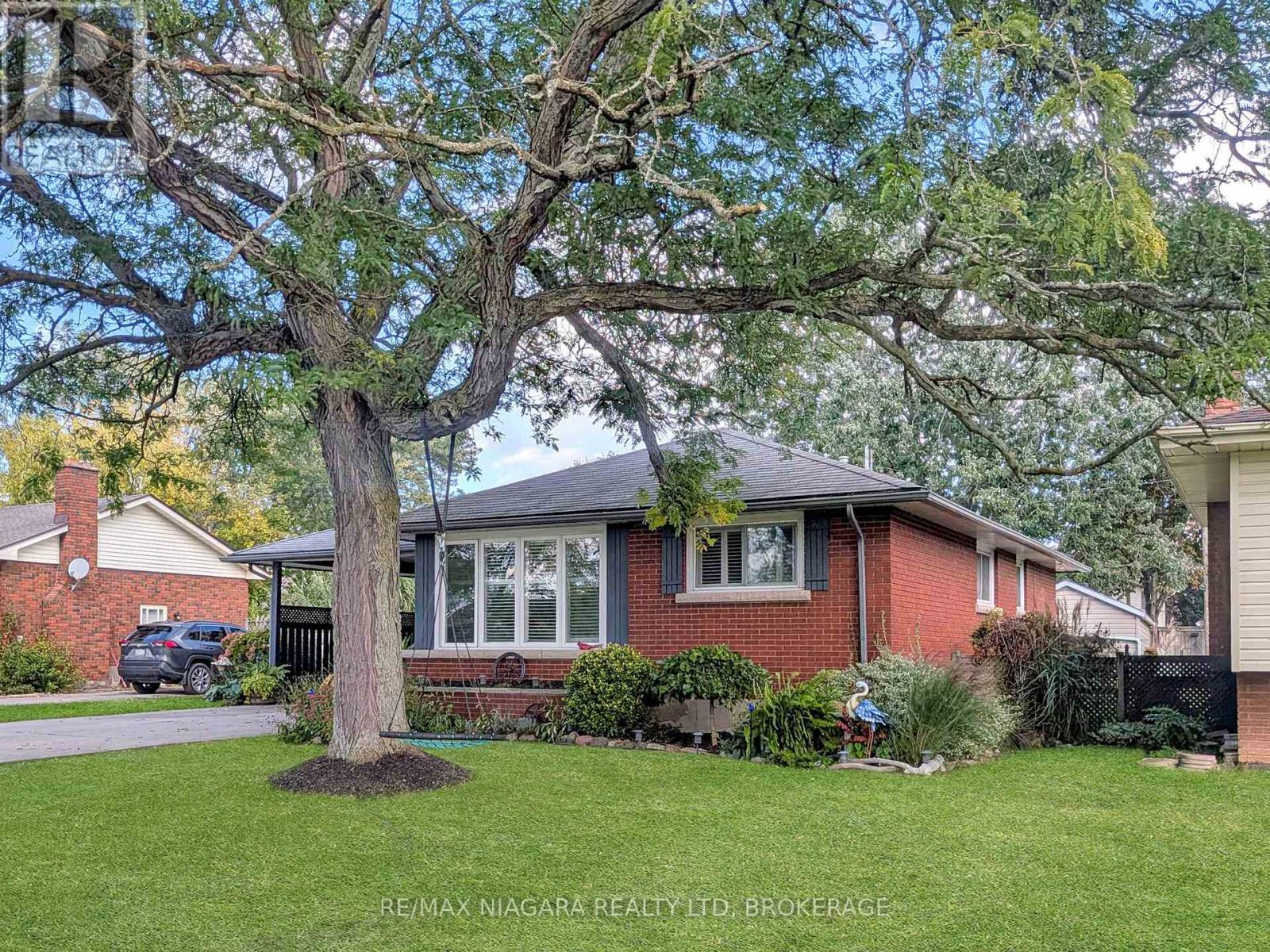 8610 FURLONG AVENUE, Niagara Falls (Chippawa) Ontario