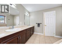 102 Schweitzer Crescent, Wellesley, ON N0B2T0 Photo 37