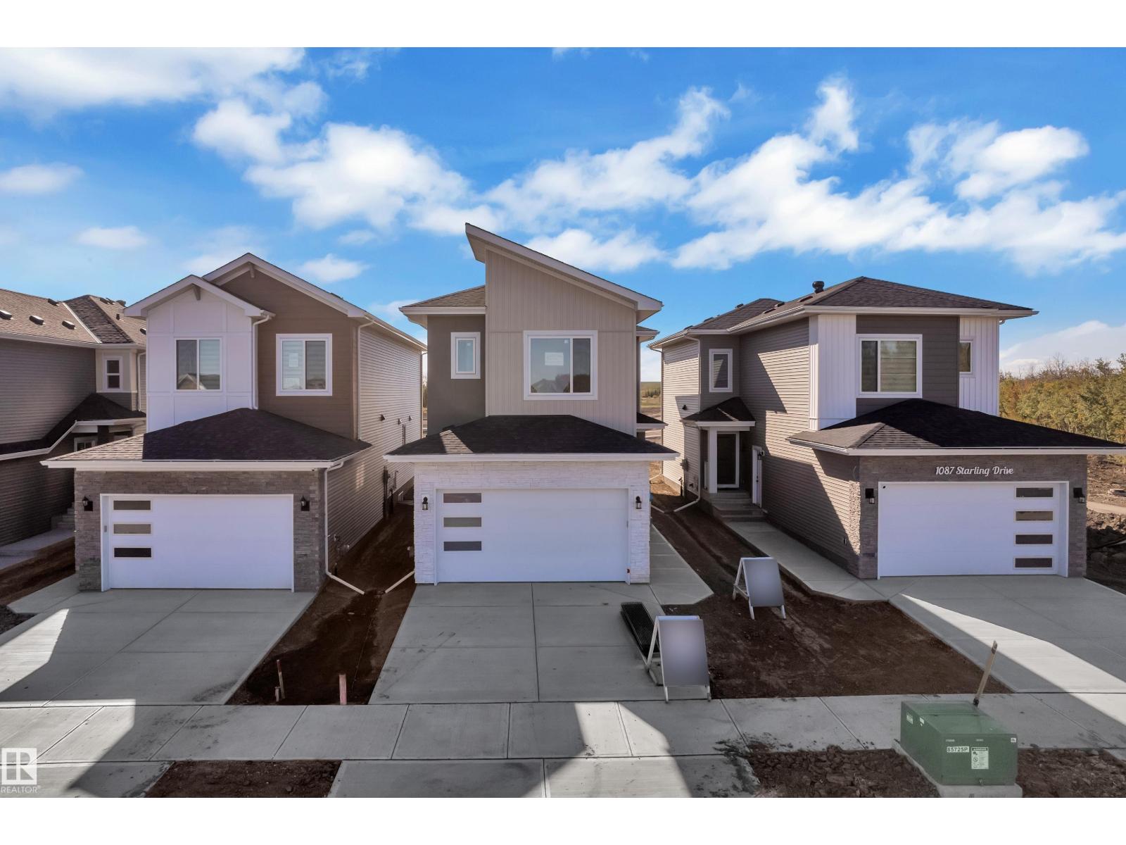 1089 Starling Drive NW, Starling — photo 2 of 24: Property photo