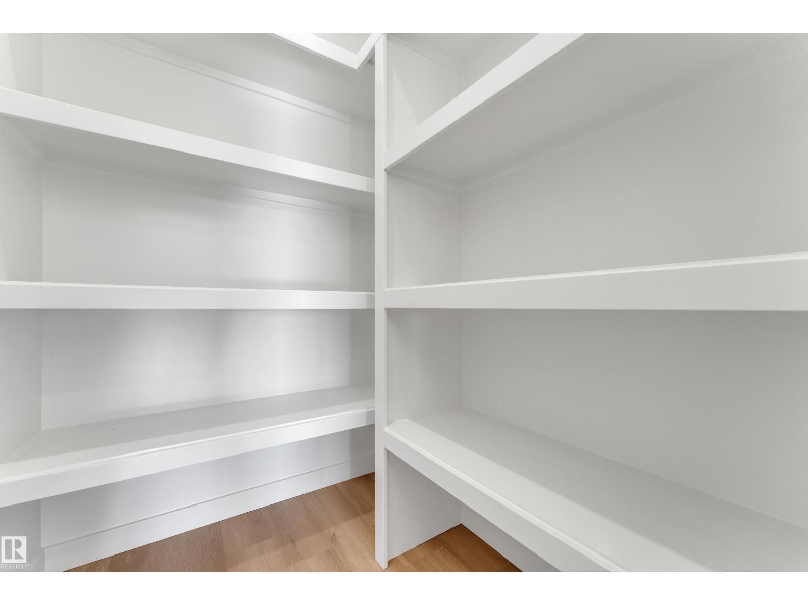 1089 Starling Drive NW, Starling — photo 12 of 24: Property photo