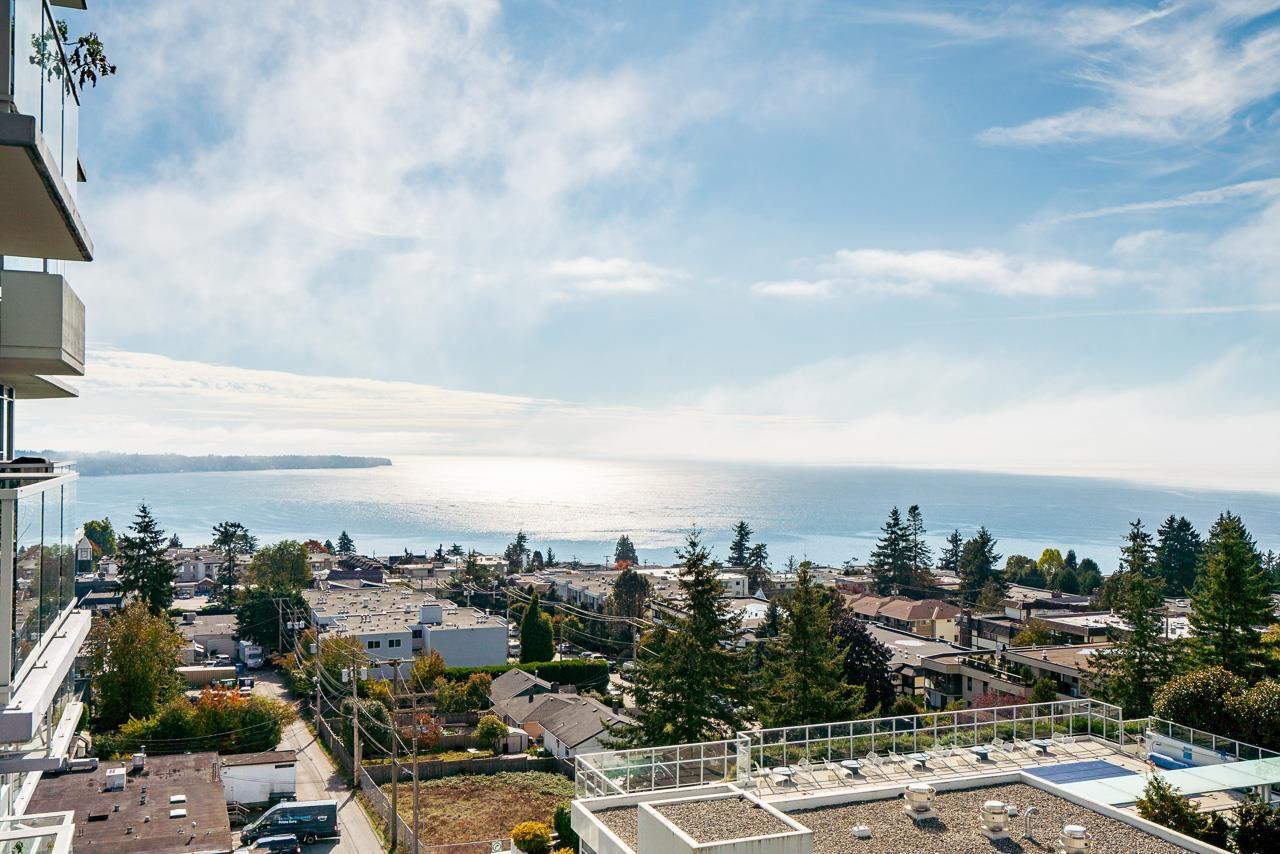 901 1441 JOHNSTON ROAD, White Rock - Image 1