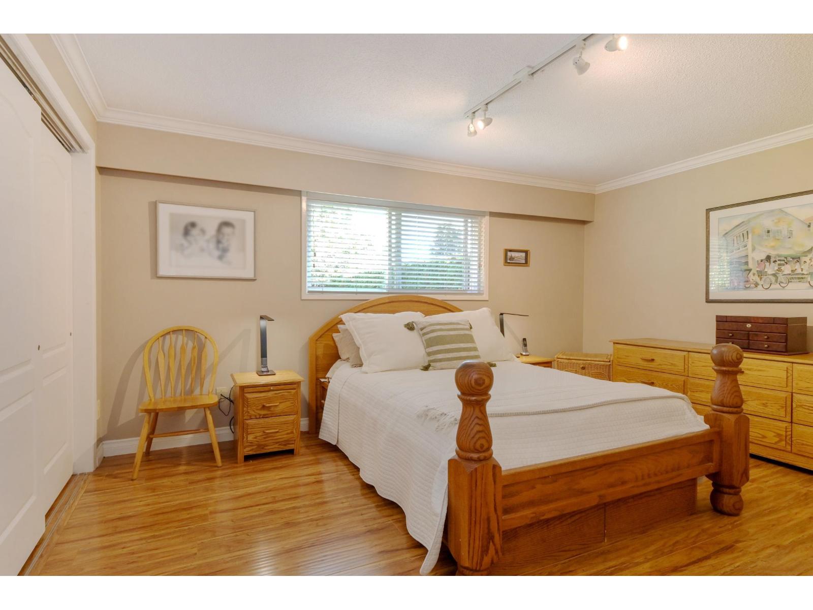 5930 135 STREET, Surrey - Image 1