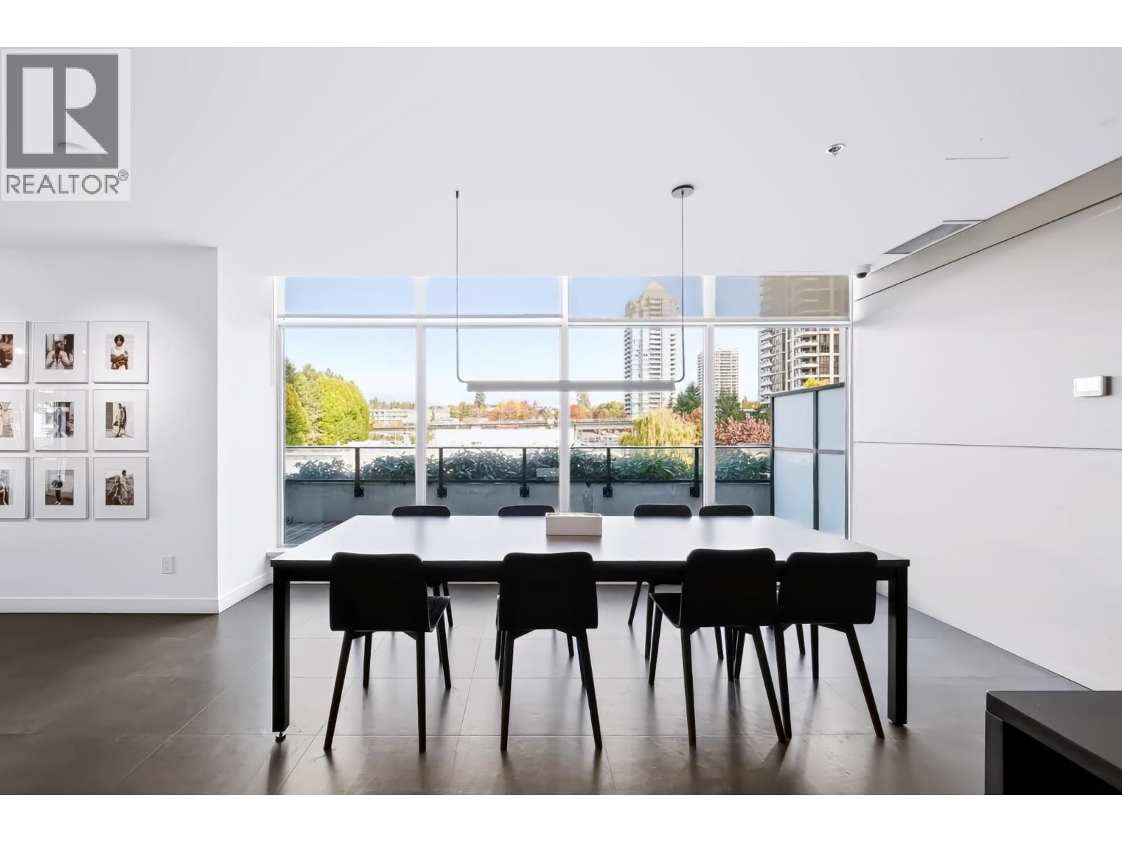 Photo of 3109 2181 MADISON AVENUE 29