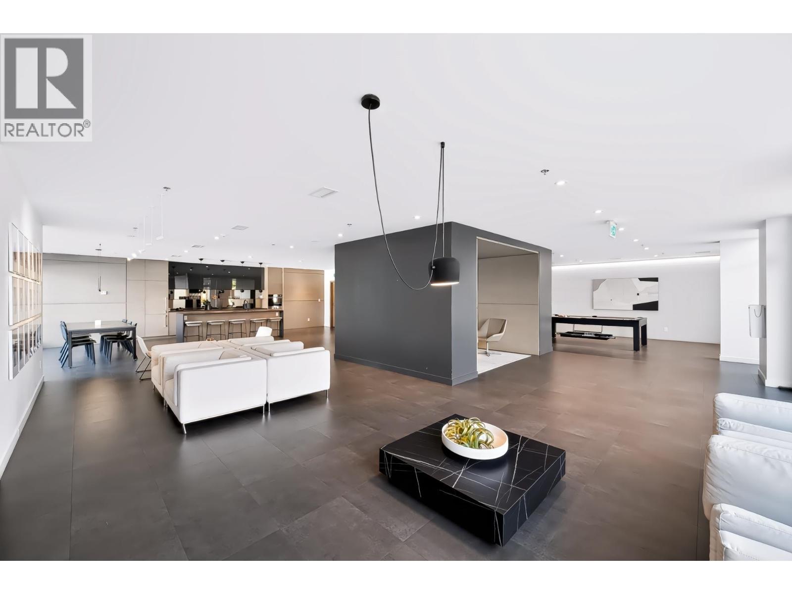 Photo of 3109 2181 MADISON AVENUE 28