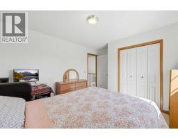 71 Woodpark Close SW - photo 46