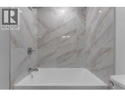210, 156 Park Street, Cochrane, AB T4C3H3 Photo 12