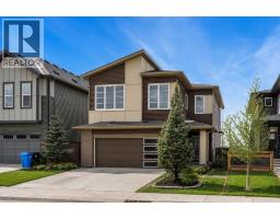 81 Carringvue Manor NW - photo 1