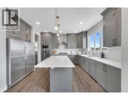 81 Carringvue Manor NW - photo 10