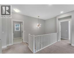 81 Carringvue Manor NW - photo 17