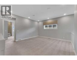 81 Carringvue Manor NW - photo 19