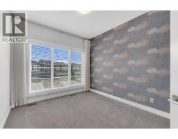 81 Carringvue Manor NW - photo 29