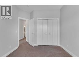 81 Carringvue Manor NW - photo 32
