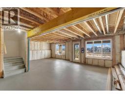 81 Carringvue Manor NW - photo 35