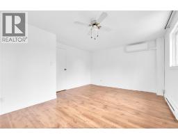 6214 Thornberry, Windsor, ON N8T3A3 Photo 15