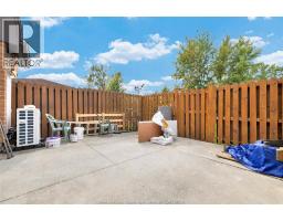 6214 Thornberry, Windsor, ON N8T3A3 Photo 29