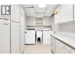 6214 Thornberry, Windsor, ON N8T3A3 Photo 21