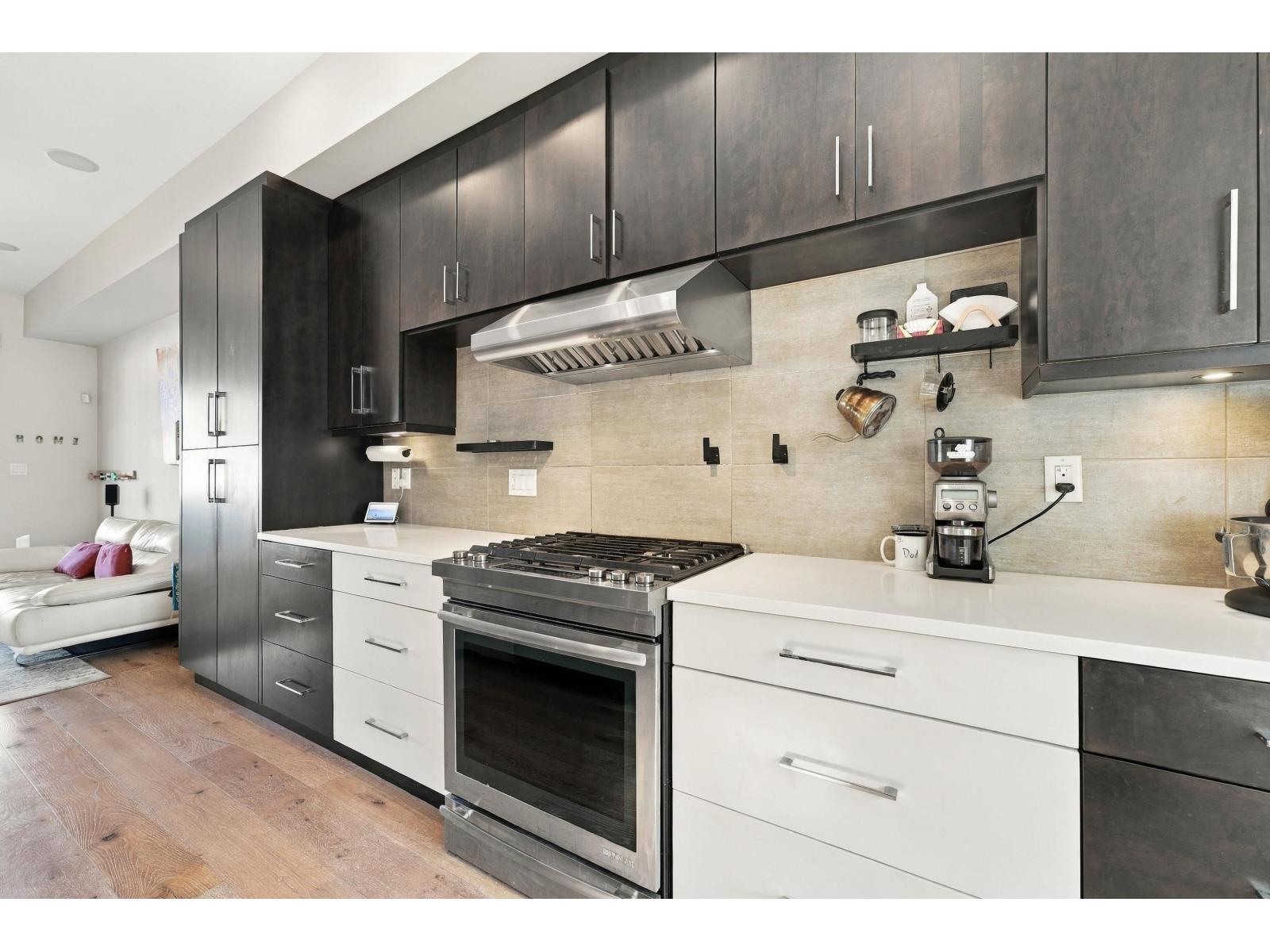 5 Bed, 5 Bath House for Sale in Surrey – 15871 28 AVENUE, Surrey – MLS# R3172629 - Image 19