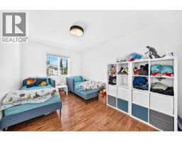 199 Hampstead Way NW - photo 32