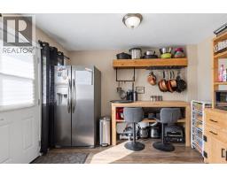 3103 41 Street SW - photo 10