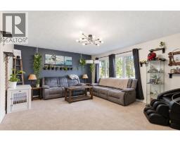 3103 41 Street SW - photo 8