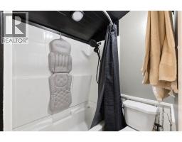 3103 41 Street SW - photo 22