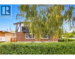 3103 41 Street SW - photo 2