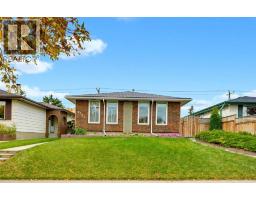 8007 Huntington Street NE - photo 1