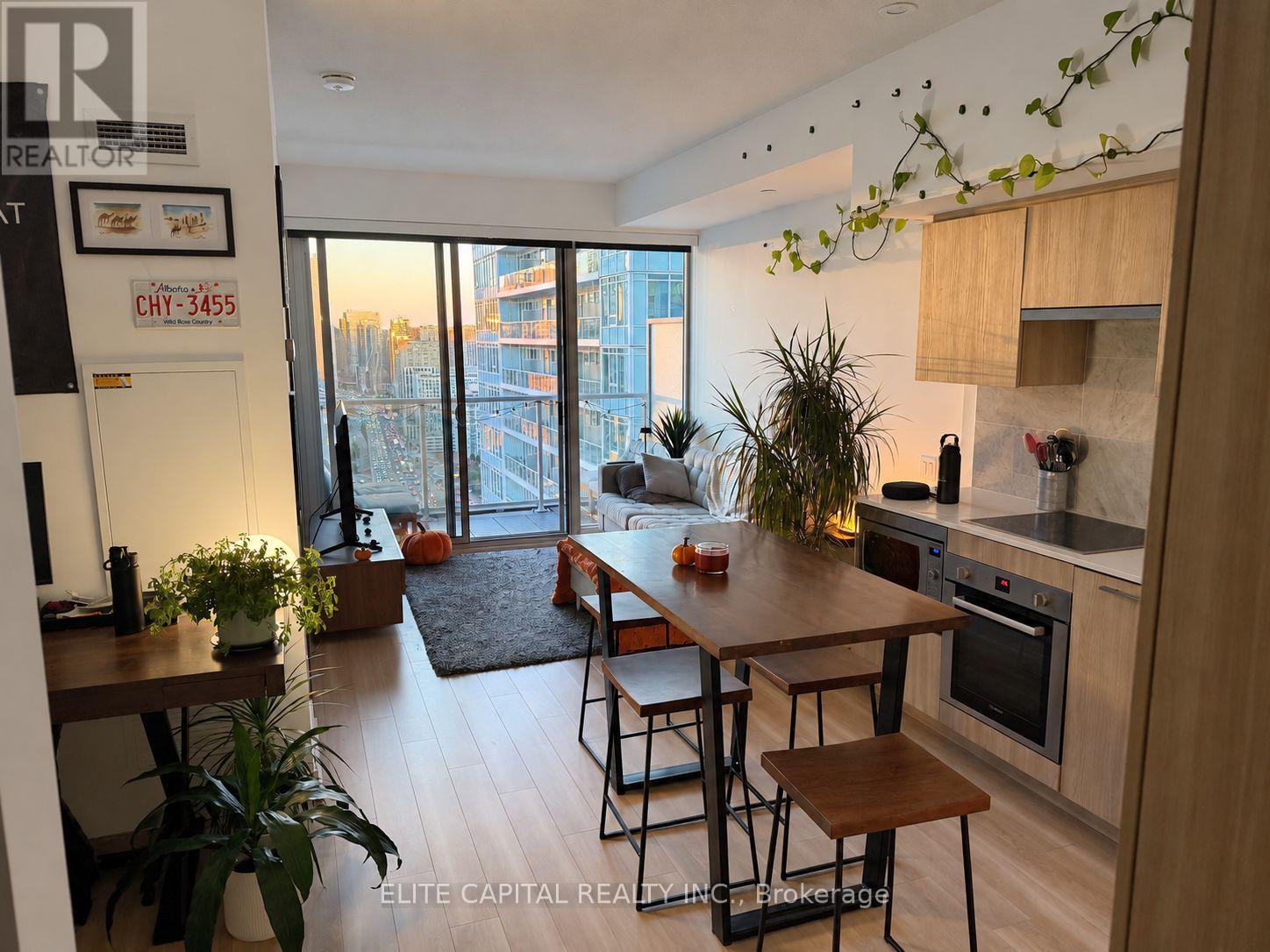 #3607 19 BATHURST STREET - 2