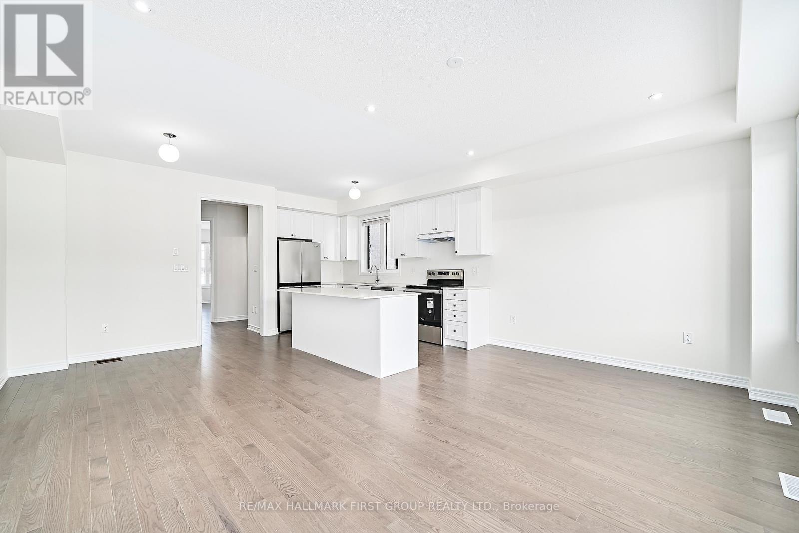 2945 Starlight Drive, Pickering, ON photo 18