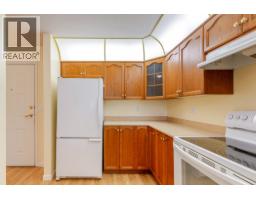 412 78 Richmond Street, New Westminster, BC V3L5T2 Photo 12