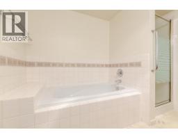 412 78 Richmond Street, New Westminster, BC V3L5T2 Photo 33