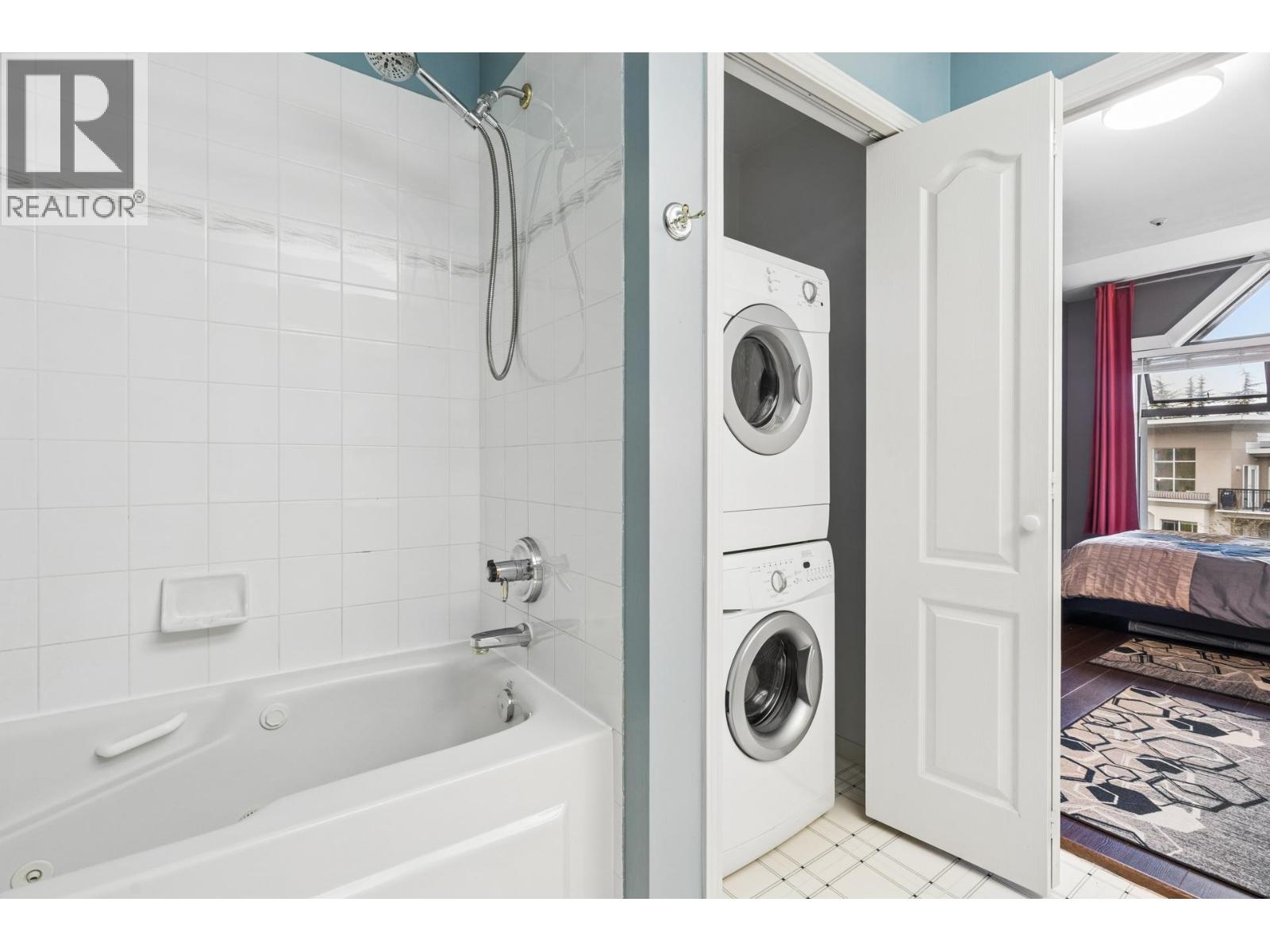 414 2968 BURLINGTON DRIVE, Coquitlam - Image 1