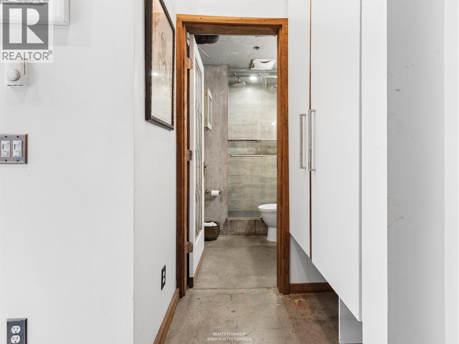 Photo of 418 350 E 2ND AVENUE 24