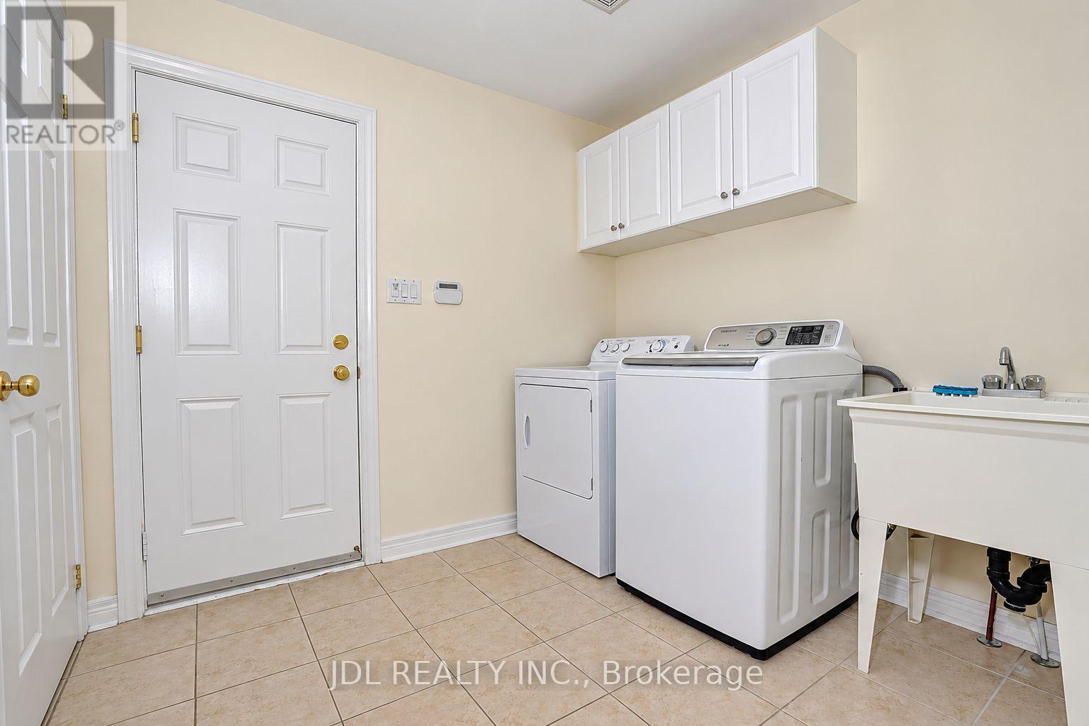 11 Herbert Wales Crescent, Markham, ON photo 24