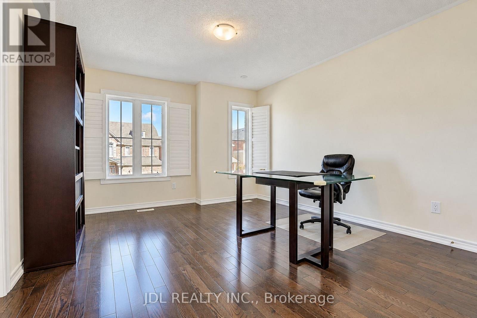 11 Herbert Wales Crescent, Markham, ON photo 35