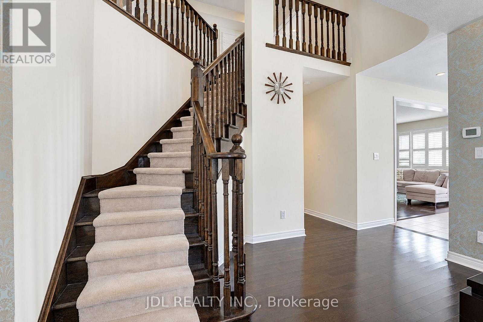11 HERBERT WALES CRESCENT - 9