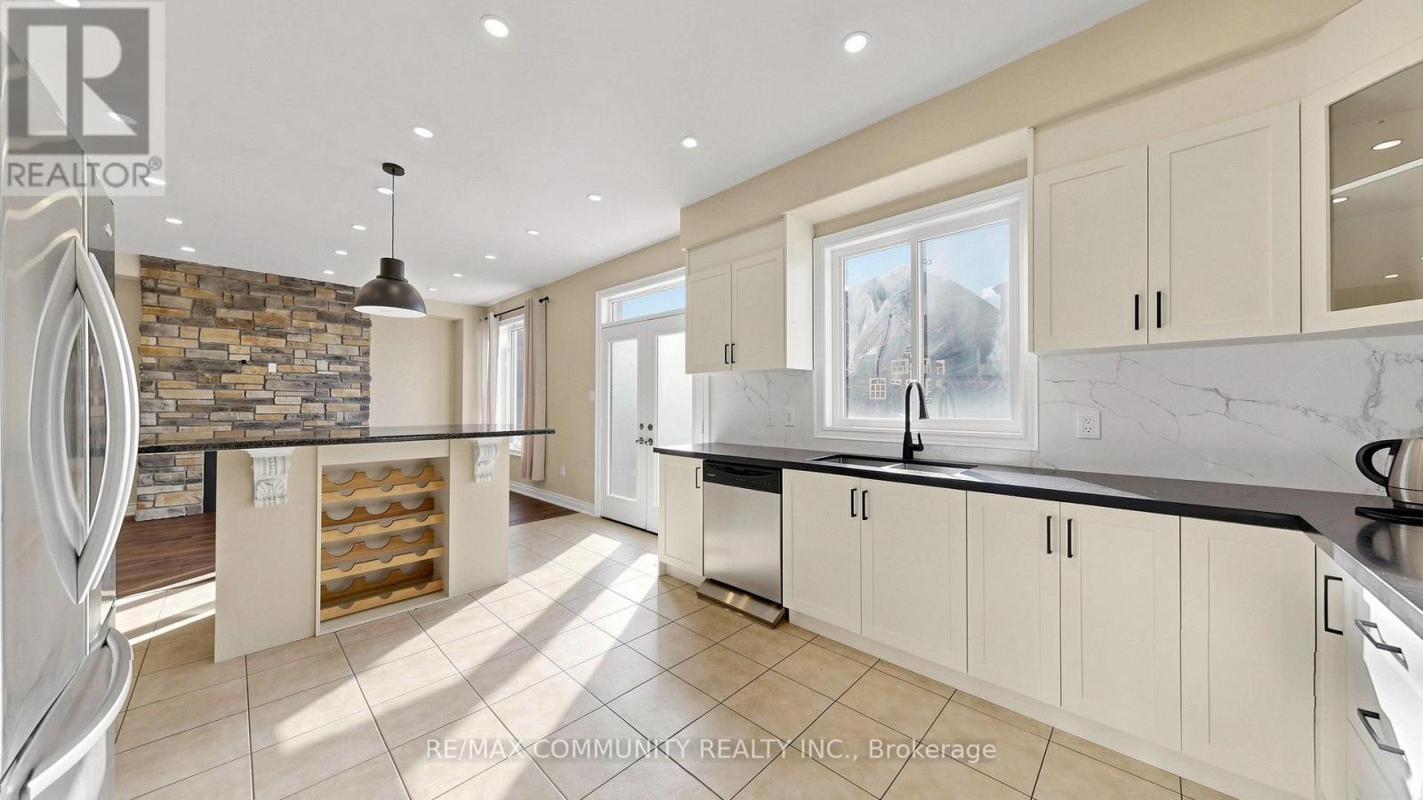 53 JEWEL HOUSE LANE, Barrie (Innis-Shore) — photo 8