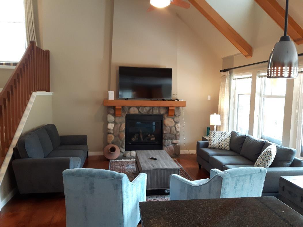 1856 HUCKLEBERRY BEND, Cultus Lake South, Lindell Beach